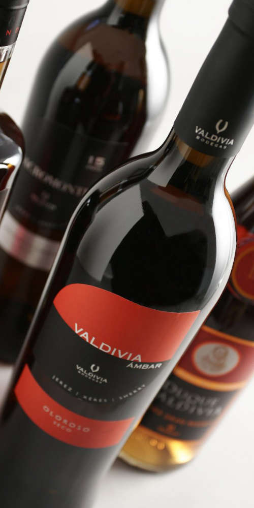 Diseño de branding y packaging Bodegas Valdivia Jerez