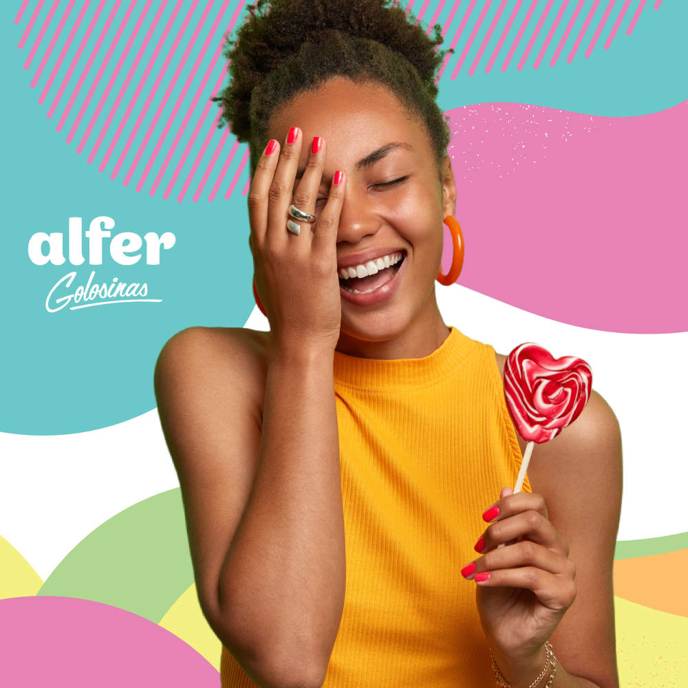 Diseño de packaging completo para Alfer Golosinas. Chica con piruleta